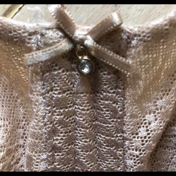 Lilyette Nude minimizer jacquard unpadded underwire bra - Picture 3 of 9